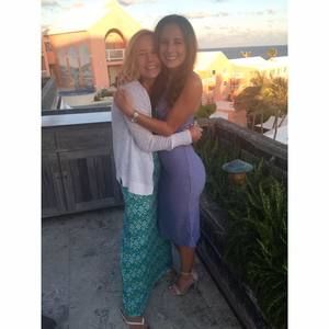 Meet your Posher, Rae